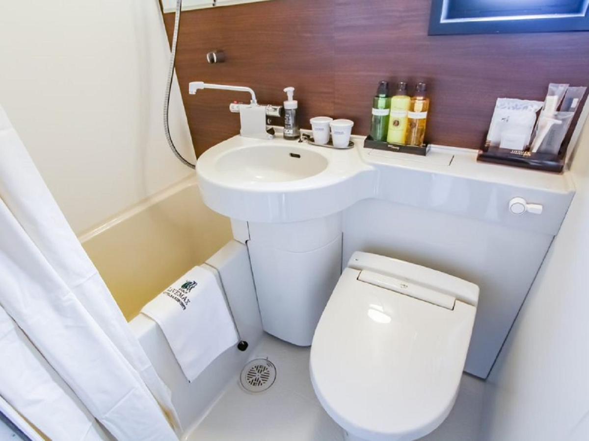 Hotel Livemax Premium Umeda East Осака Екстериор снимка