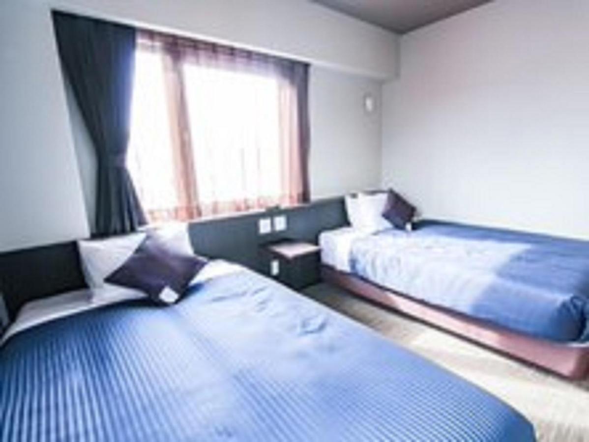 Hotel Livemax Premium Umeda East Осака Екстериор снимка